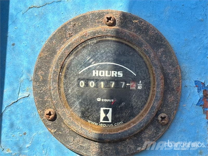 Ford 3910 2WD Utility Tractor Micro tracteur