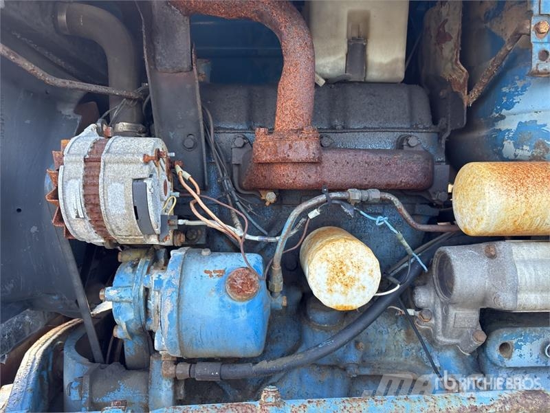Ford 3910 2WD Utility Tractor Micro tracteur