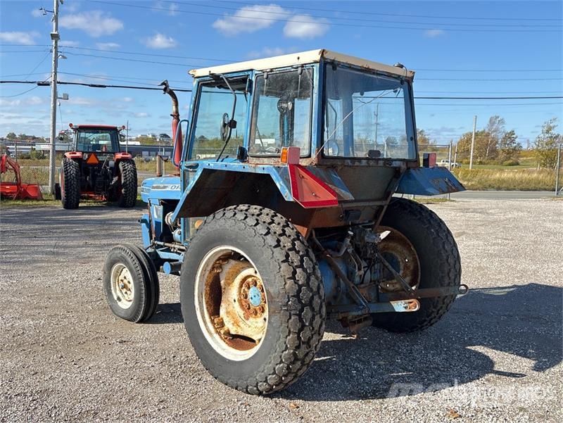 Ford 3910 2WD Utility Tractor Micro tracteur