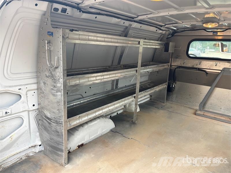 Ford E-150 Panel vans
