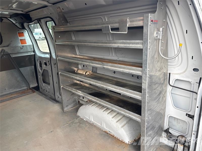 Ford E-150 Panel vans