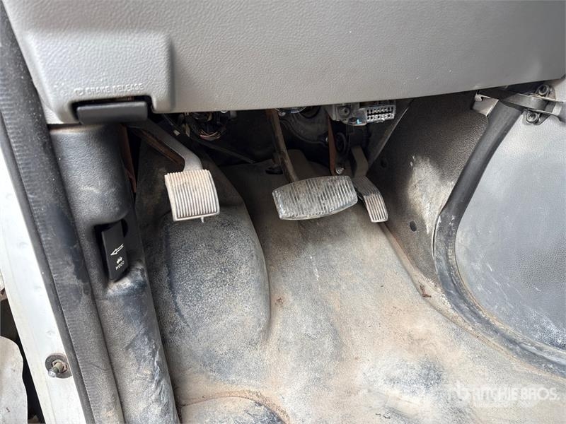 Ford E-150 Panel vans