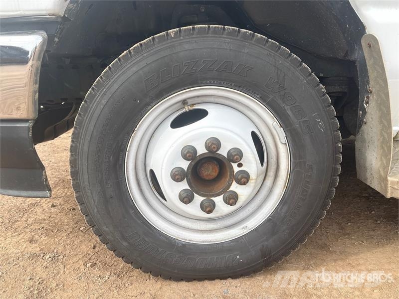 Ford E-350 Линейки
