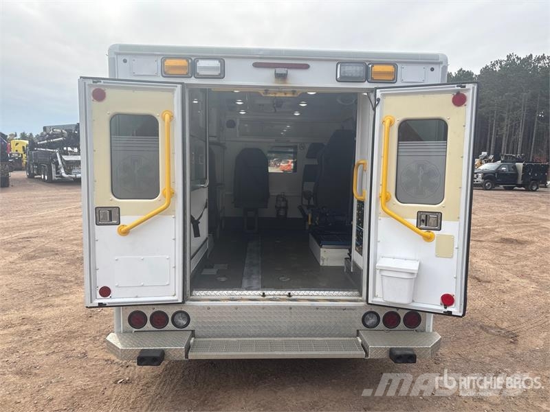 Ford E-350 Линейки
