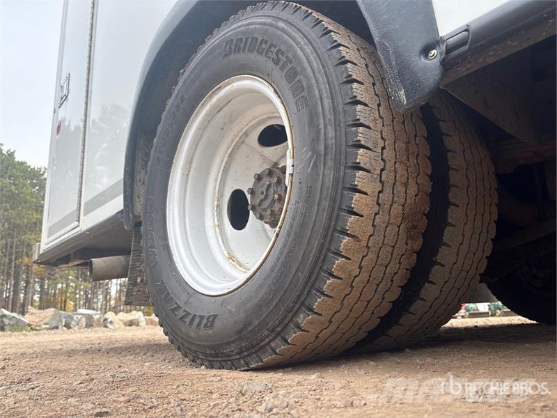 Ford E-350 Линейки