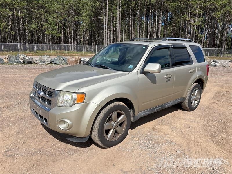 Ford Escape AWD SUV Biler
