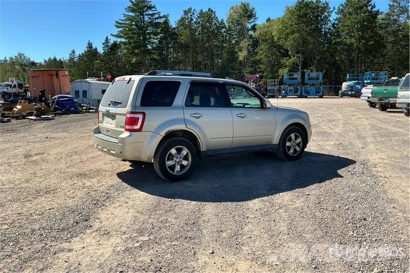 Ford Escape AWD SUV Auto