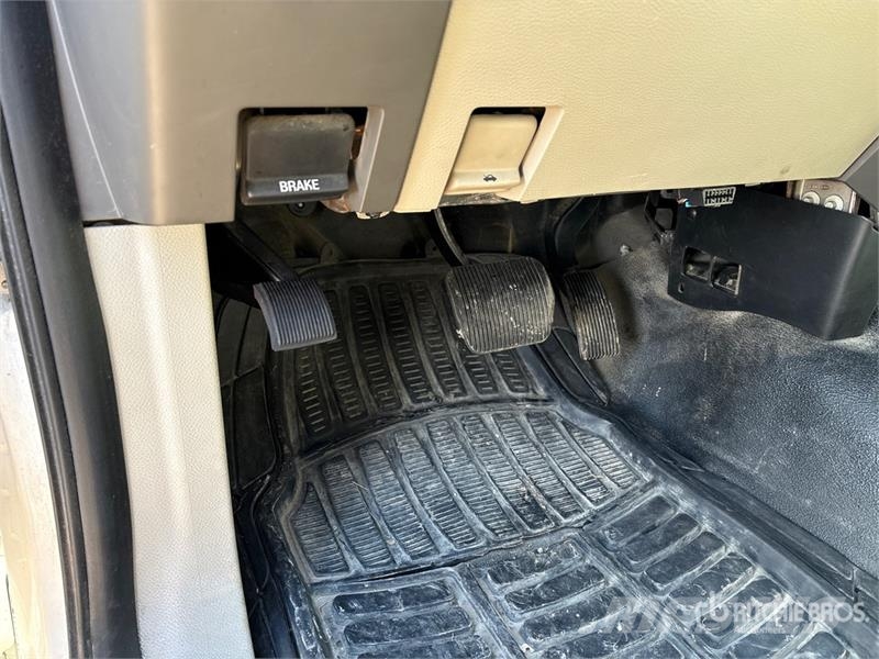 Ford Expedition 4WD SUV Avtomobili