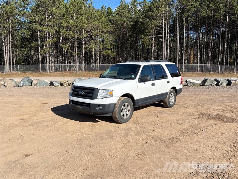 Ford Expedition 4WD SUV Avtomobili