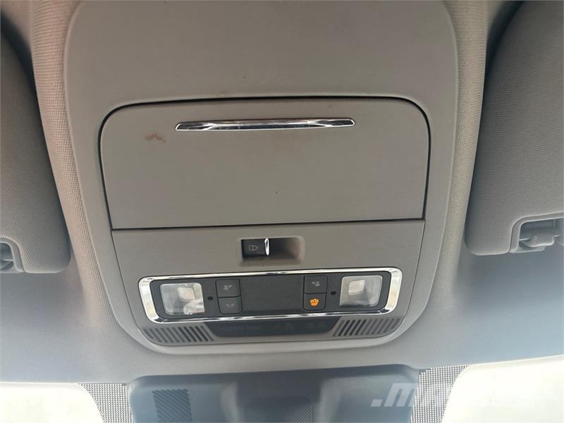Ford F-150 4x4 Crew Cab Pickup Andre varebiler