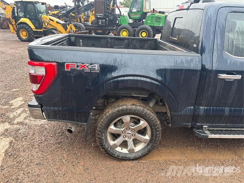Ford F-150 4x4 Crew Cab Pickup Andre varebiler