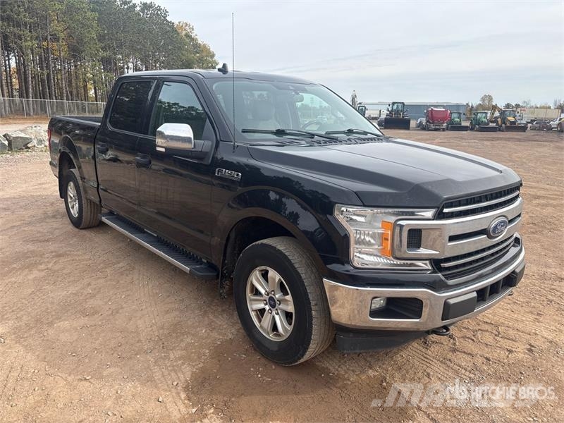 Ford F-150 4x4 Crew Cab Pickup Ostalo