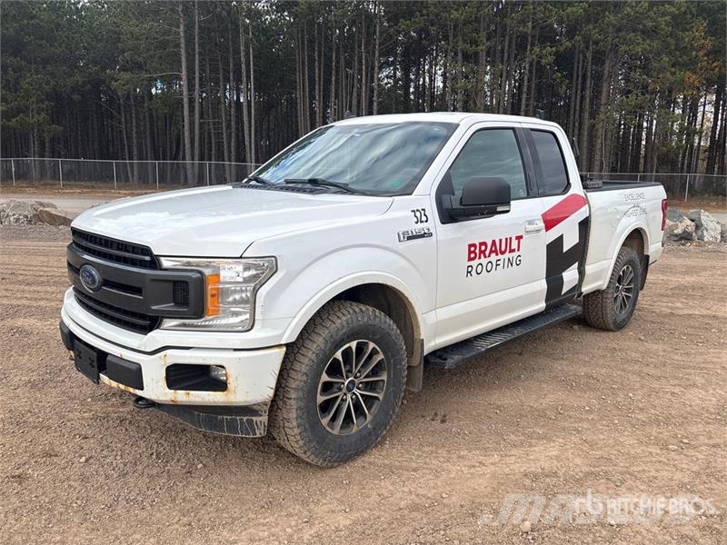 Ford F-150 4x4 Extended Cab Pickup Muu