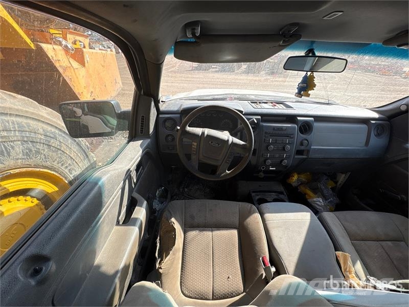 Ford F-150 4x4 Extended Cab Pickup 其他