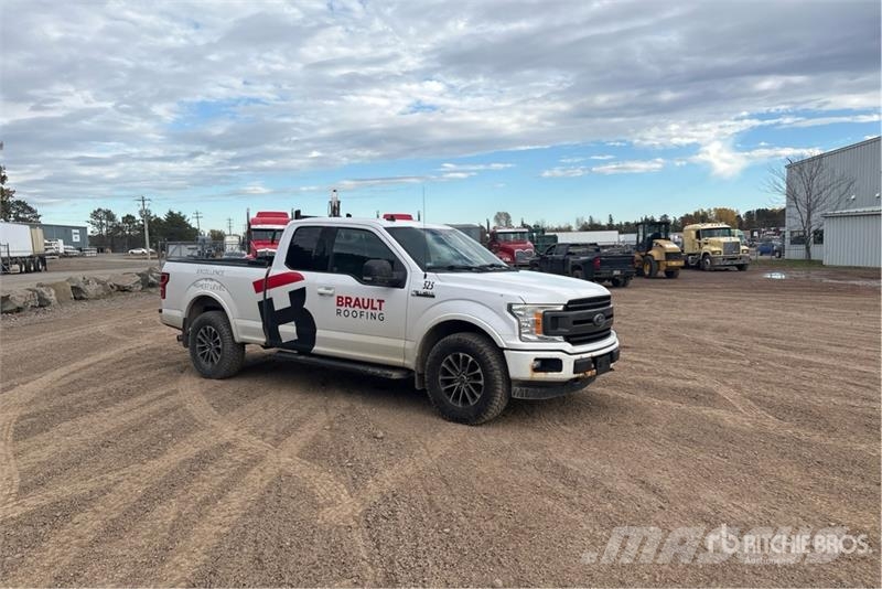 Ford F-150 4x4 Extended Cab Pickup Muu