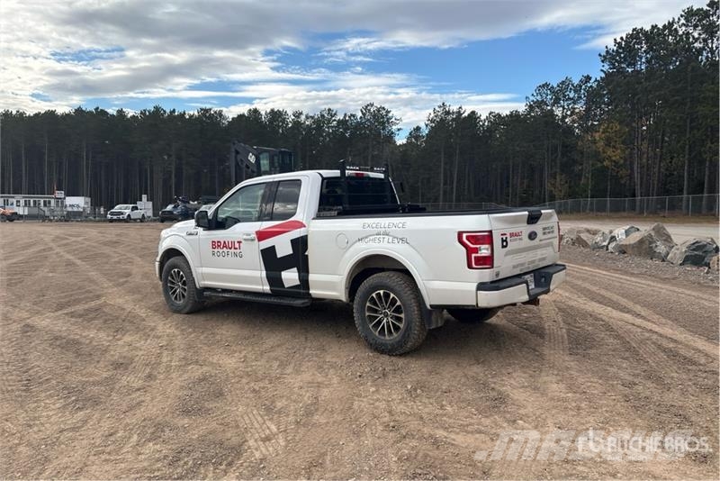 Ford F-150 4x4 Extended Cab Pickup Muu