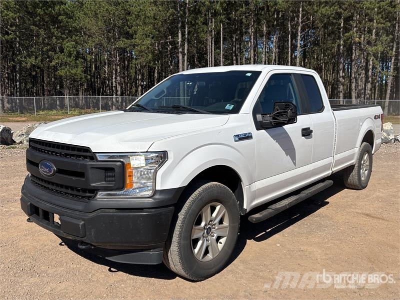 Ford F-150 XL 4x4 Extended Cab Pickup Drugi