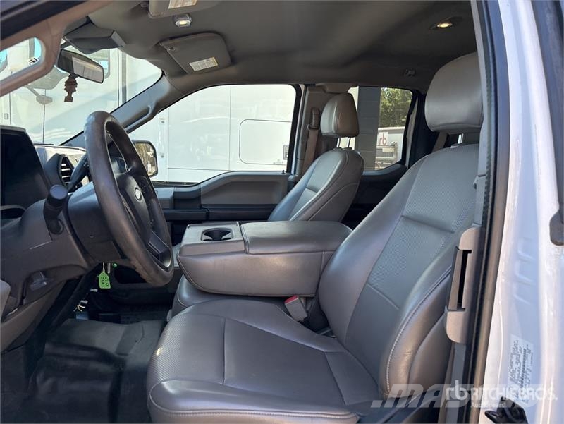 Ford F-150 XL 4x4 Extended Cab Pickup Drugi