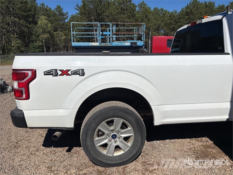 Ford F-150 XL 4x4 Extended Cab Pickup Drugi