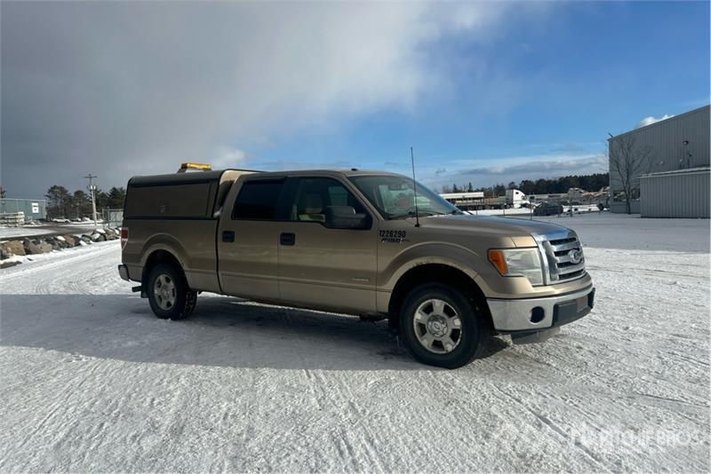 Ford F-150 XLT 4x2 Crew Cab Pickup Άλλα Vans