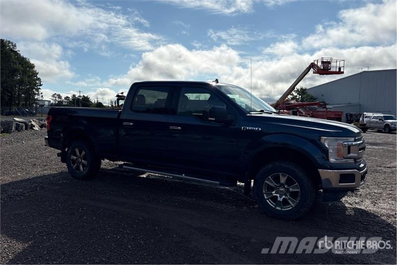 Ford F-150 XLT 4x4 Crew Cab Pickup Muut autot