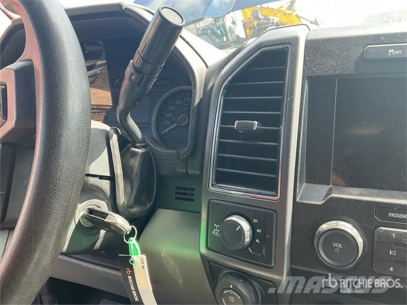 Ford F-150 XLT 4x4 Crew Cab Pickup Muut autot