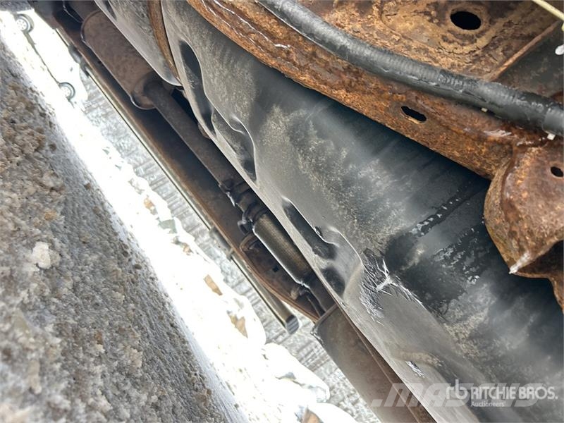 Ford F-150 XLT 4x4 Crew Cab Pickup (Inoperable) Furgoni altro