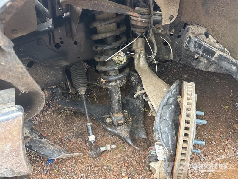 Ford F-150 XLT 4x4 Crew Cab Pickup (Inoperable) Egyéb