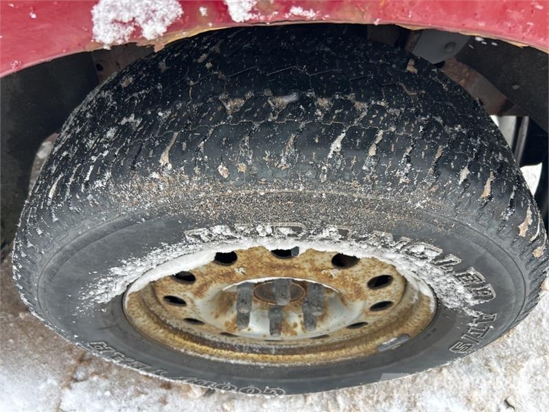 Ford F-150 XLT 4x4 Crew Cab Pickup (Inoperable) Furgoni altro