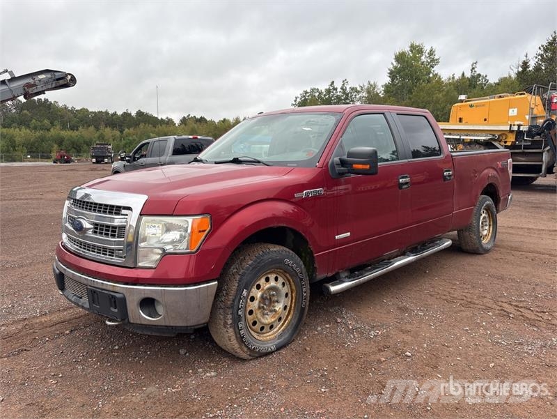 Ford F-150 XLT 4x4 Crew Cab Pickup (Inoperable) Andere Transporter