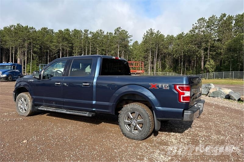 Ford F-150 XLT 4x4 Crew Cab Pickup Muut autot