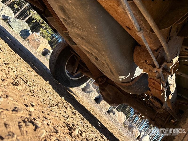 Ford F-150 XLT 4x4 Crew Cab Pickup أخرى