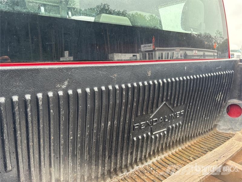 Ford F-250 4x4 Extended Cab Pickup Andre varebiler