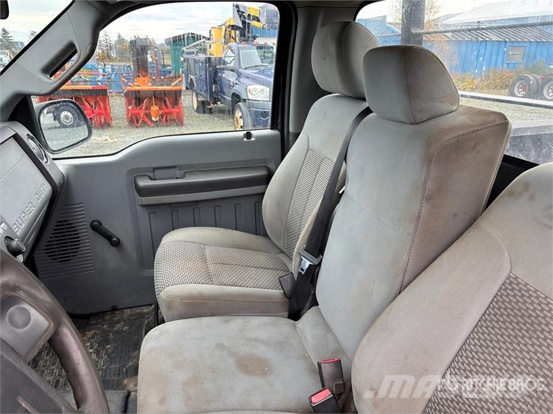 Ford F-250 4x4 Pickup Ostalo