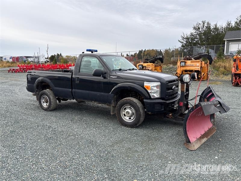 Ford F-250 4x4 Pickup Ostalo
