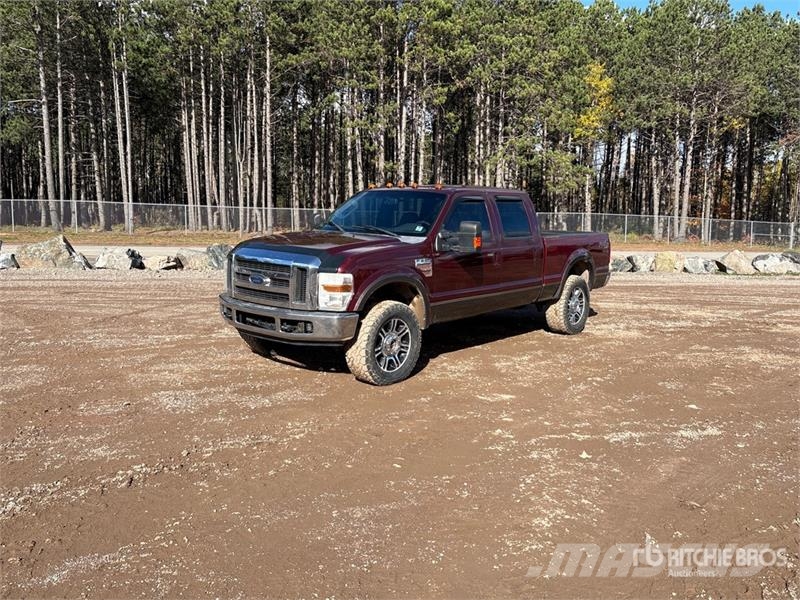 Ford F-250 Lariat 4x4 Pickup Інше