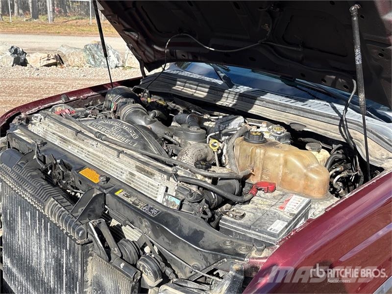Ford F-250 Lariat 4x4 Pickup Інше