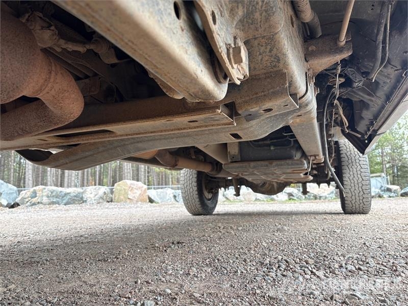Ford F-250 XL 4x4 Extended Cab Pickup (Inoperable) Прочие фургоны