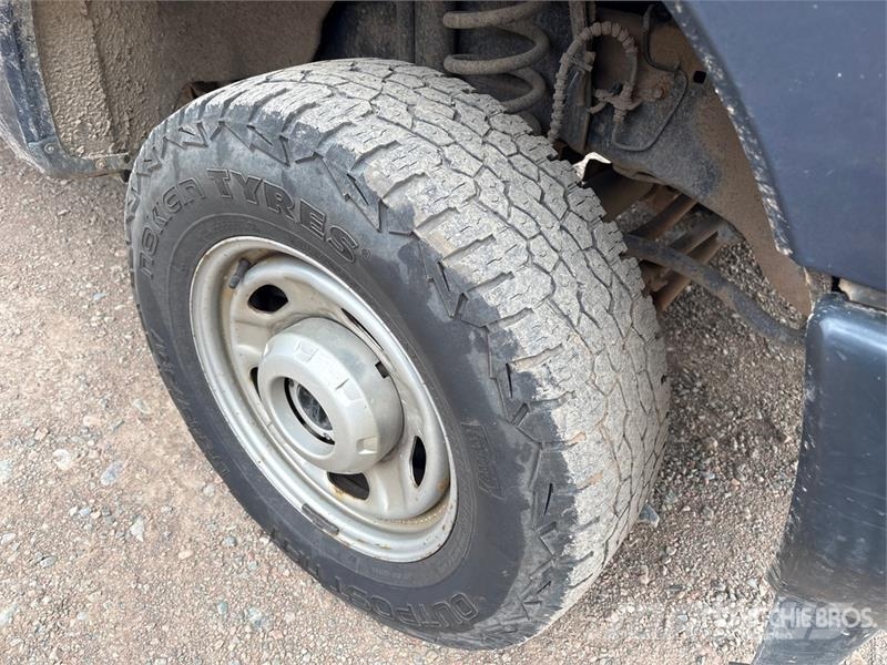 Ford F-250 XL 4x4 Extended Cab Pickup (Inoperable) Прочие фургоны