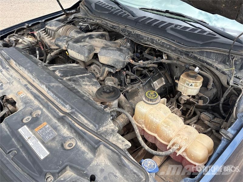 Ford F-250 XL 4x4 Extended Cab Pickup (Inoperable) Прочие фургоны