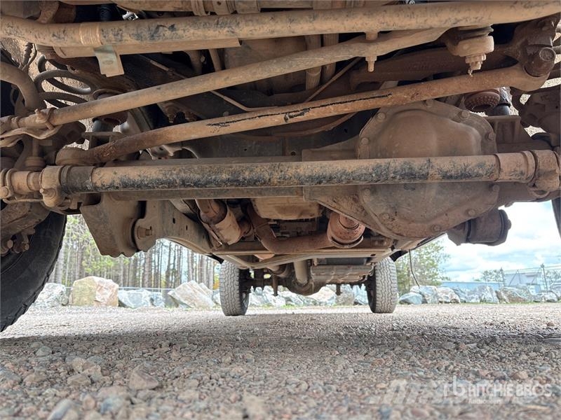 Ford F-250 XL 4x4 Extended Cab Pickup (Inoperable) Прочие фургоны