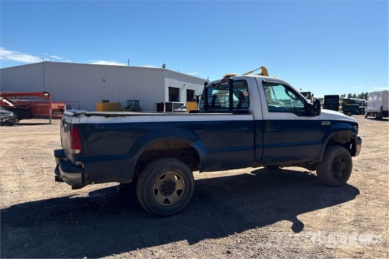 Ford F-250 XLT 4x4 Pickup Citi