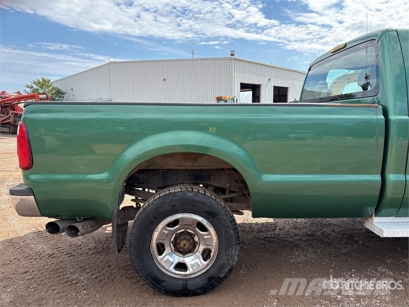 Ford F-350 Ostalo