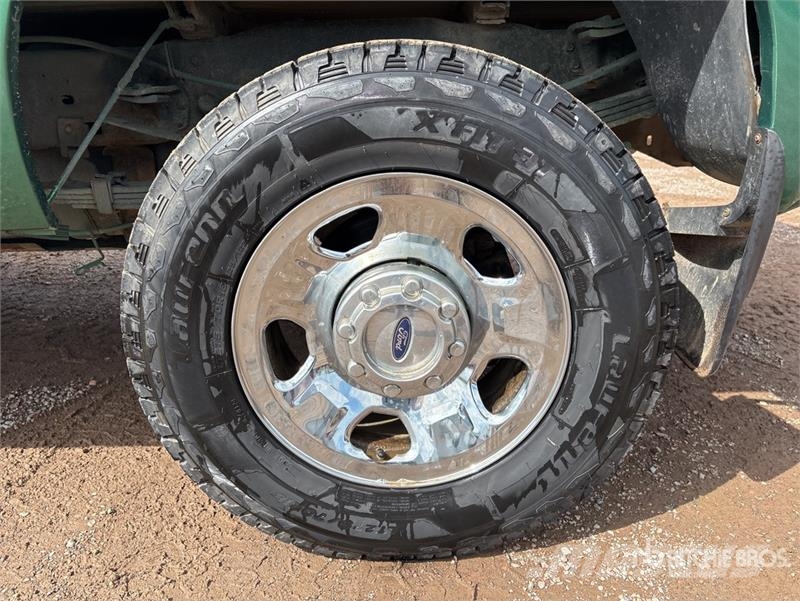 Ford F-350 Ostalo