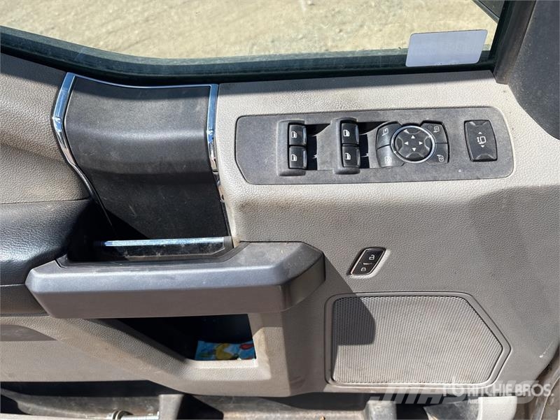 Ford F-350 XLT 4x4 Crew Cab Pickup Άλλα Vans