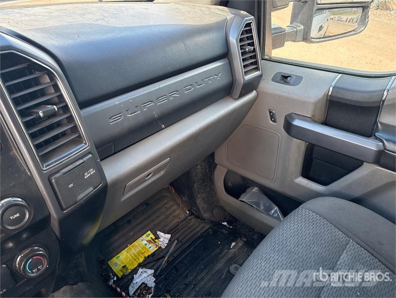 Ford F-350 XLT 4x4 Crew Cab Pickup Άλλα Vans