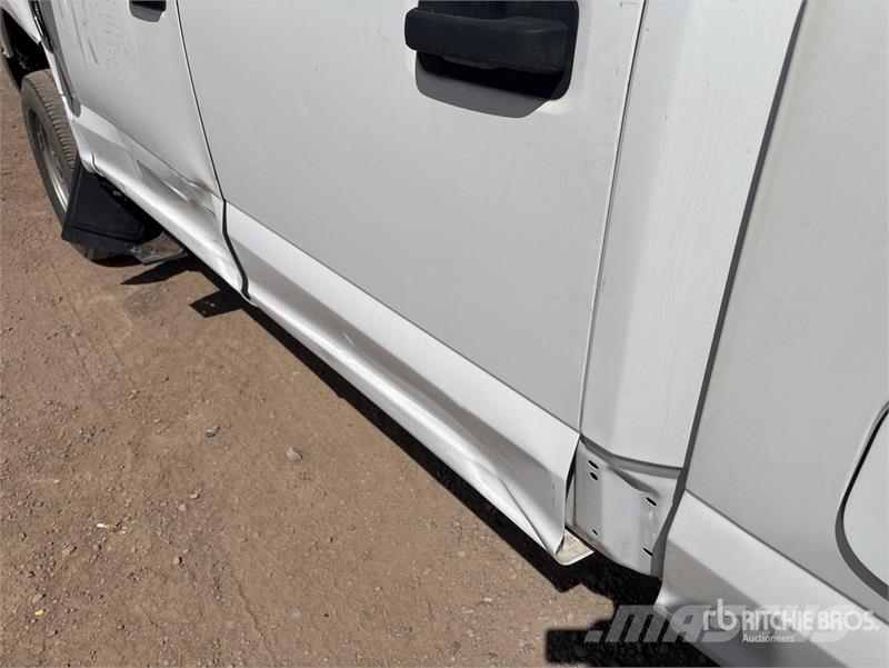 Ford F-350 XLT 4x4 Crew Cab Pickup Άλλα Vans