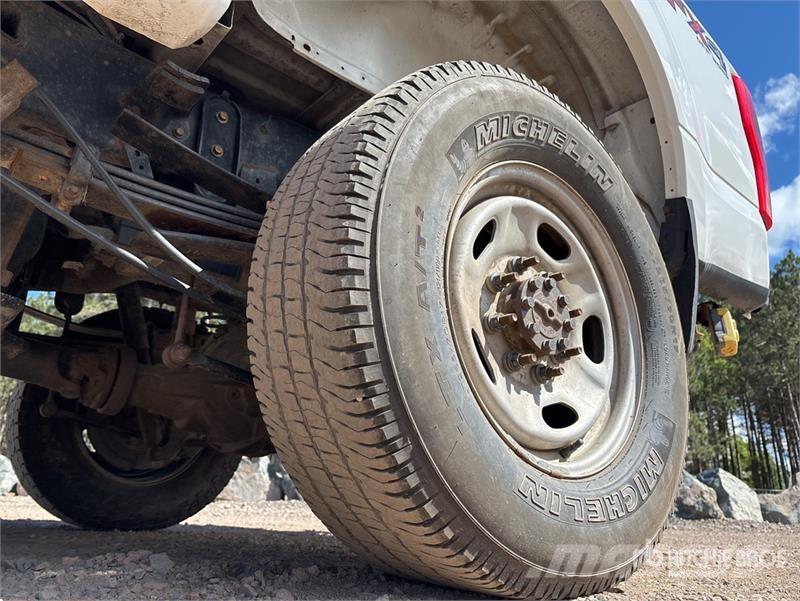 Ford F-350 XLT 4x4 Crew Cab Pickup Άλλα Vans