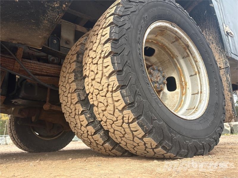 Ford F-350 XLT 4x4 Extended Cab Service Truck Komunalna vozila