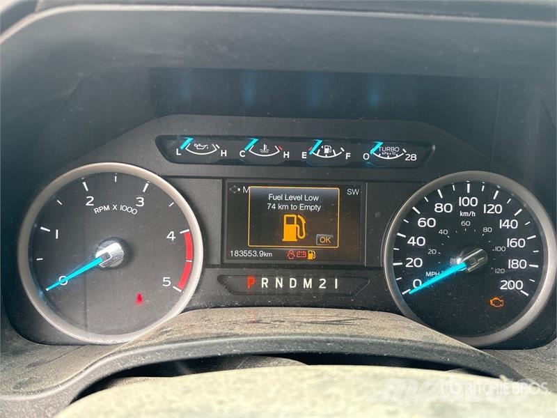 Ford F-350 XLT 4x4 Extended Cab Service Truck Komunalna vozila